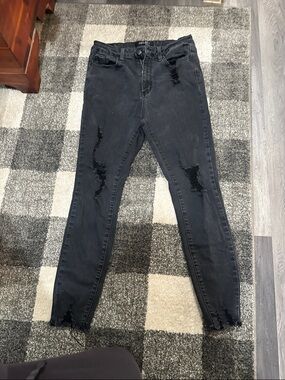 Judy Blue Black Distressed High-Rise Skinny Jeans